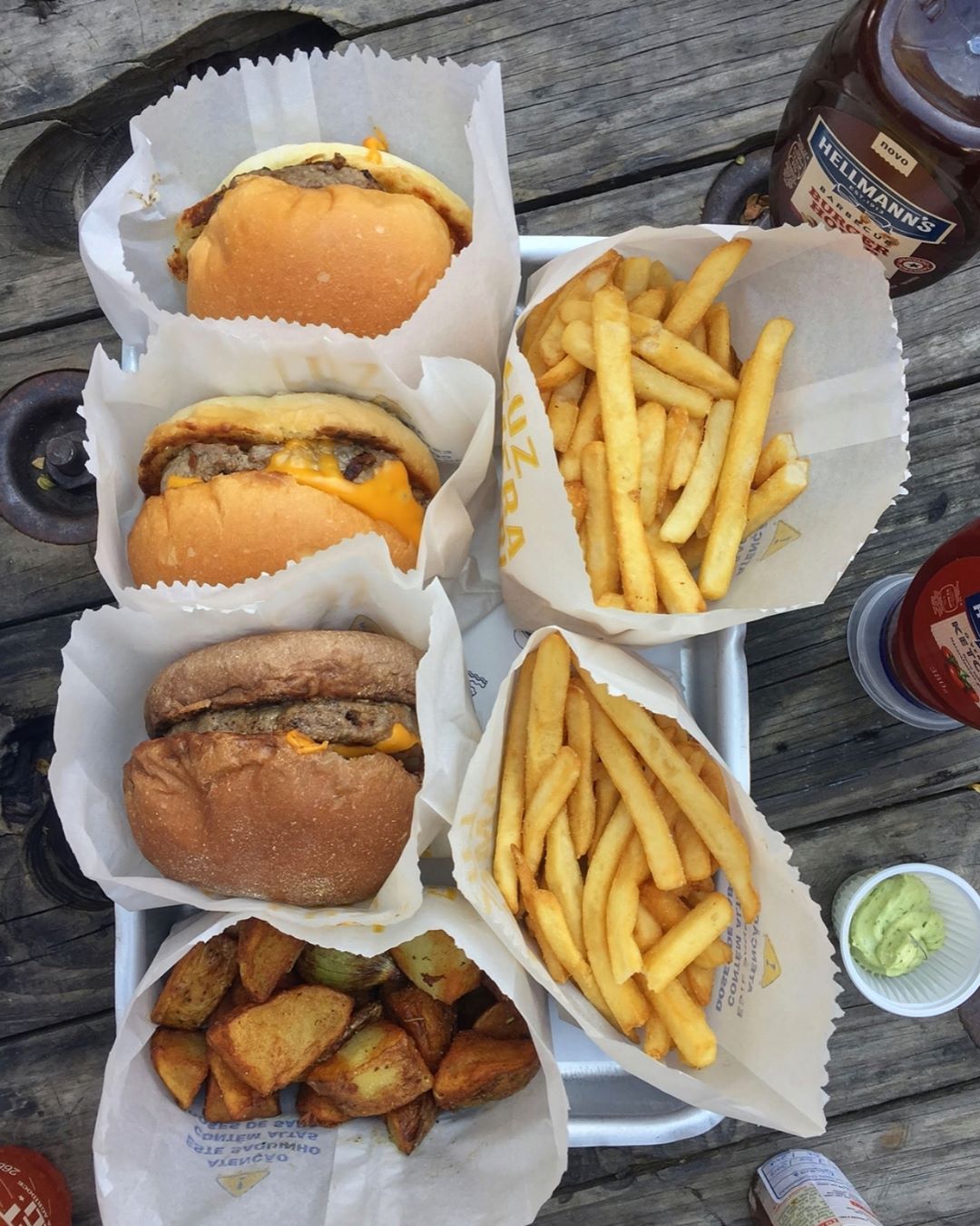 Luz Câmera Burger