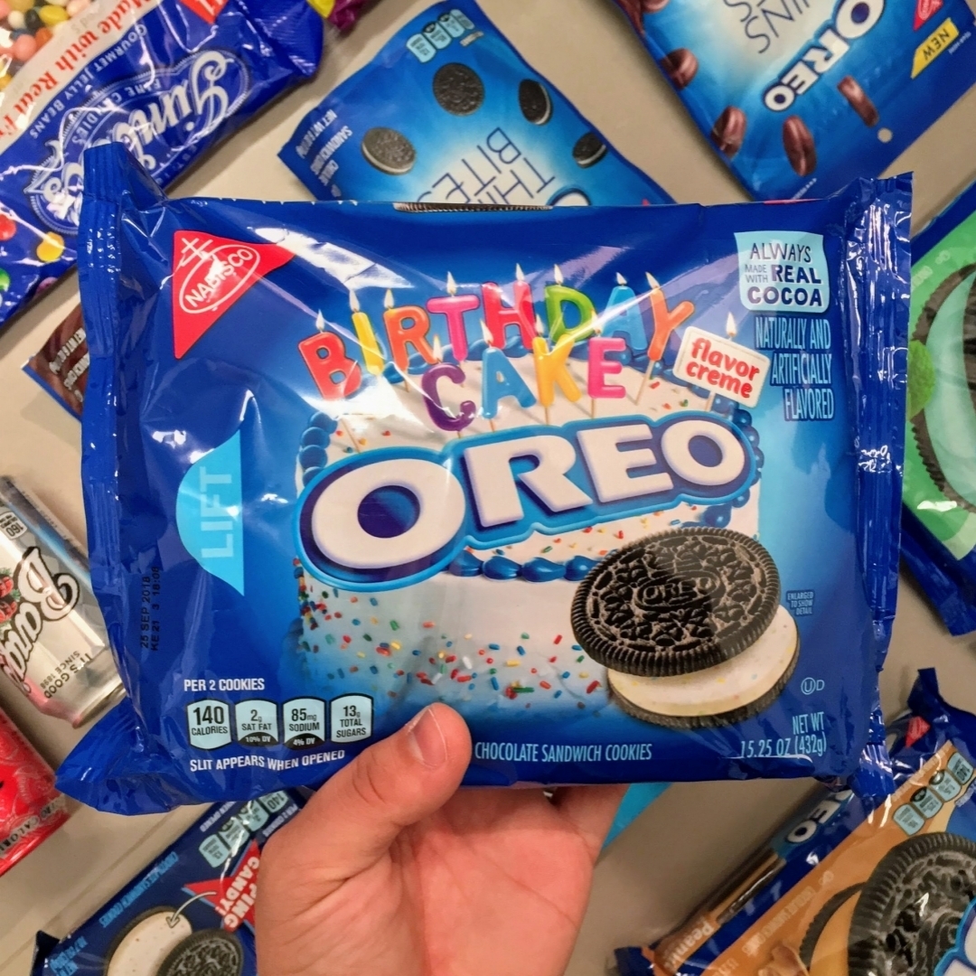 🇺🇸Oreo sabor Bolo de Aniversário (Birthday Cake)