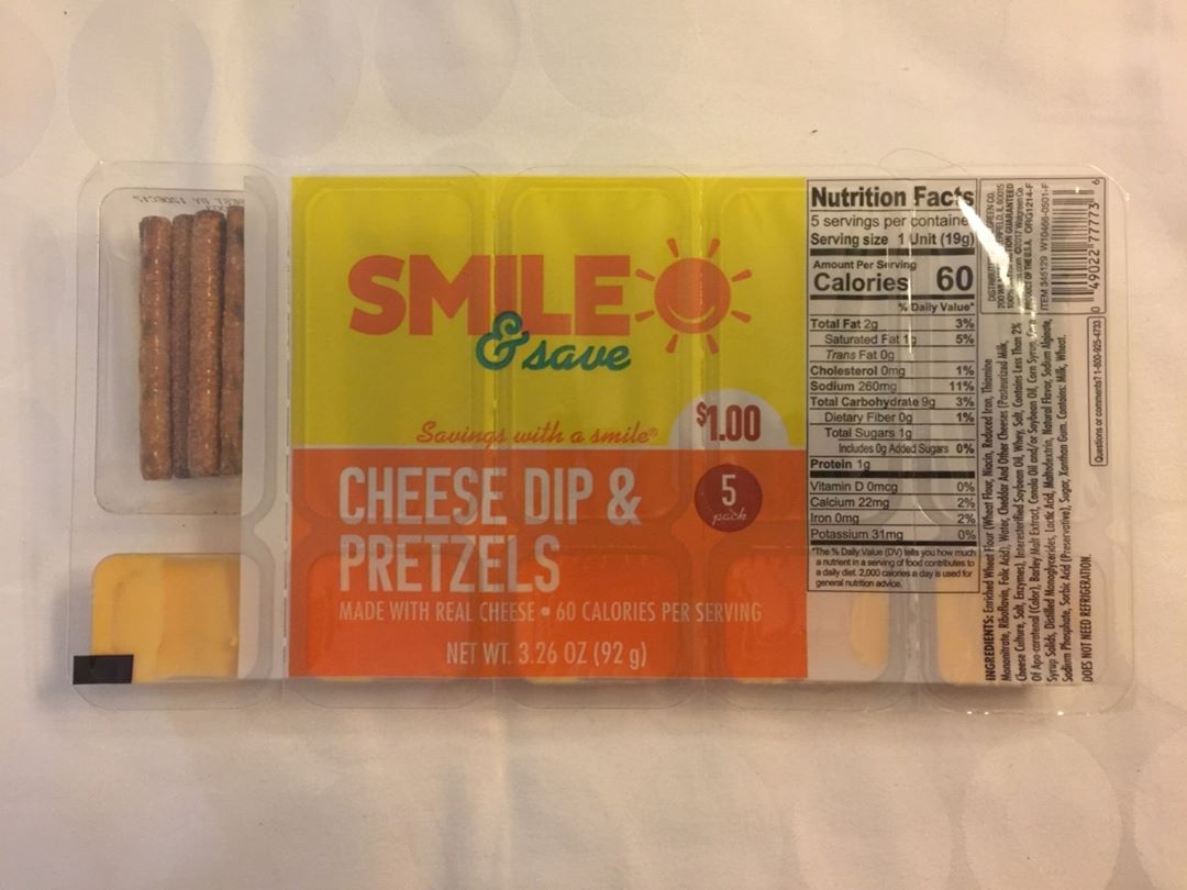 🇺🇸Smile & Save Cheese Dip & Pretzels