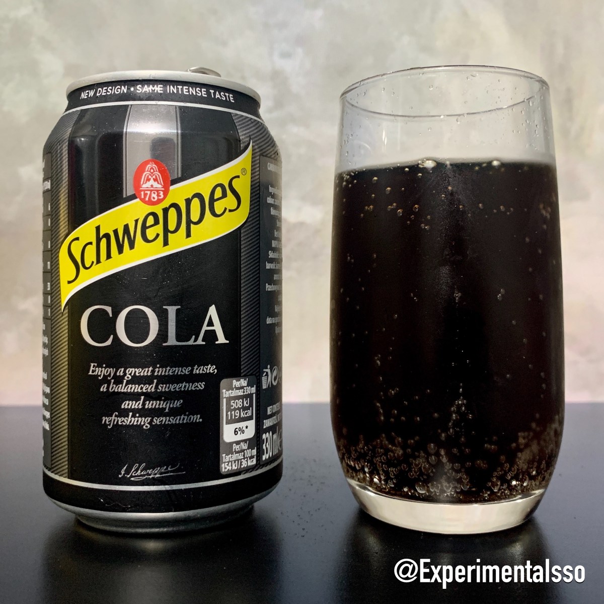 Schweppes Cola