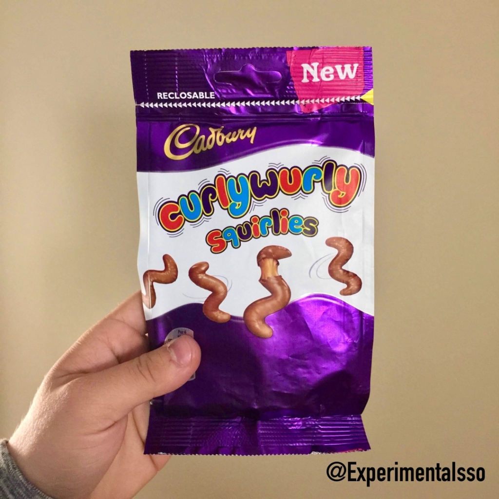 🇬🇧Cadbury Curlywurly Squirlies – Minhoquinhas de chocolate com caramelo! 😋😋😋