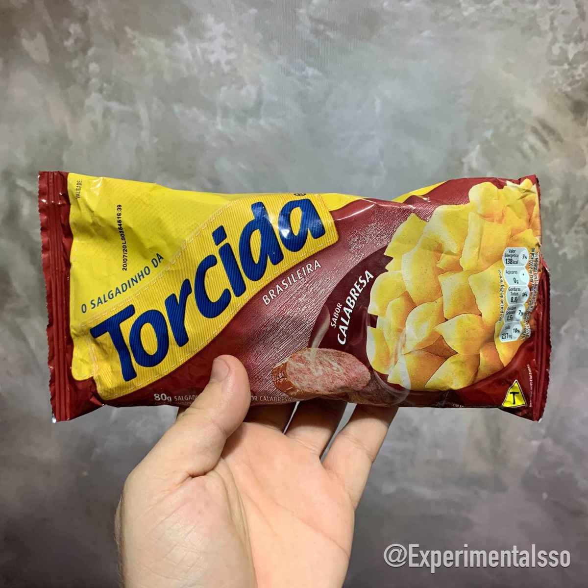 🇧🇷Elma Chips – Torcida sabor Calabresa (Brasil, 2020)