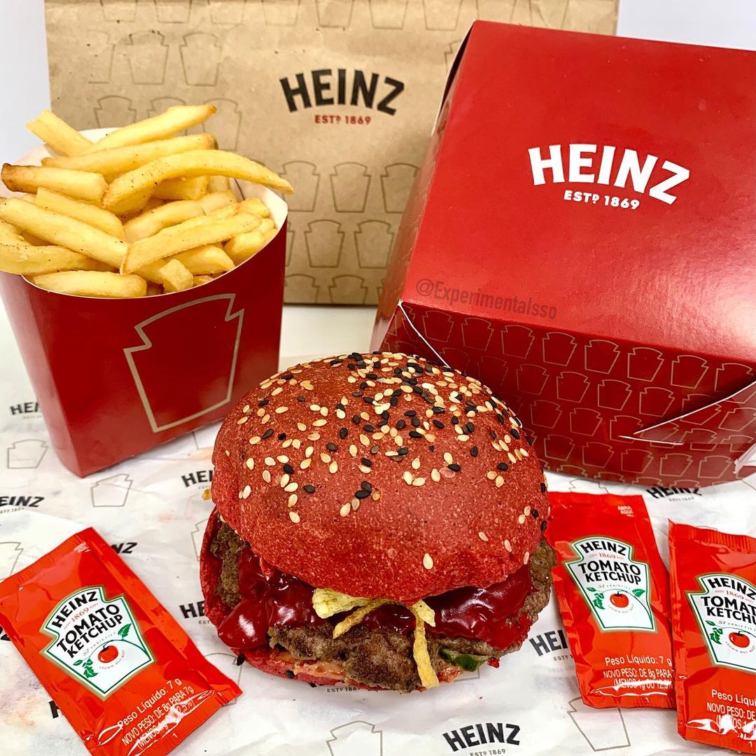 Hambúrguer de Ketchup Heinz 😱 – @ExperimentaIsso, image size:1080x1080