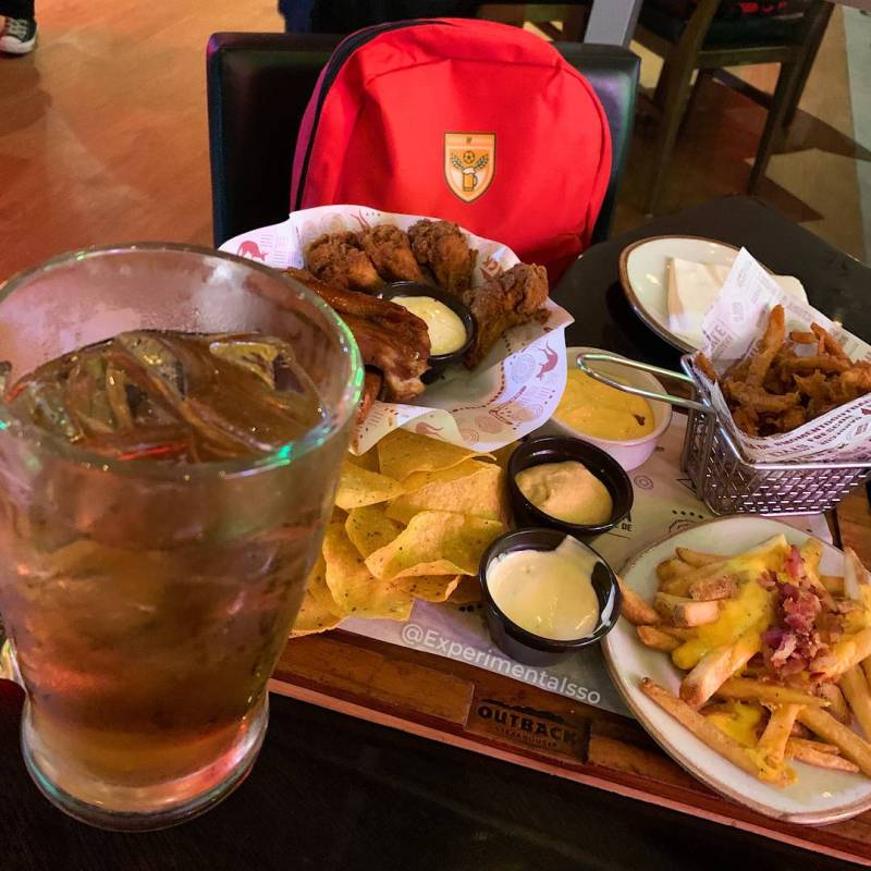 Chopp Refil e Aperitivos no Outback por R$89,90