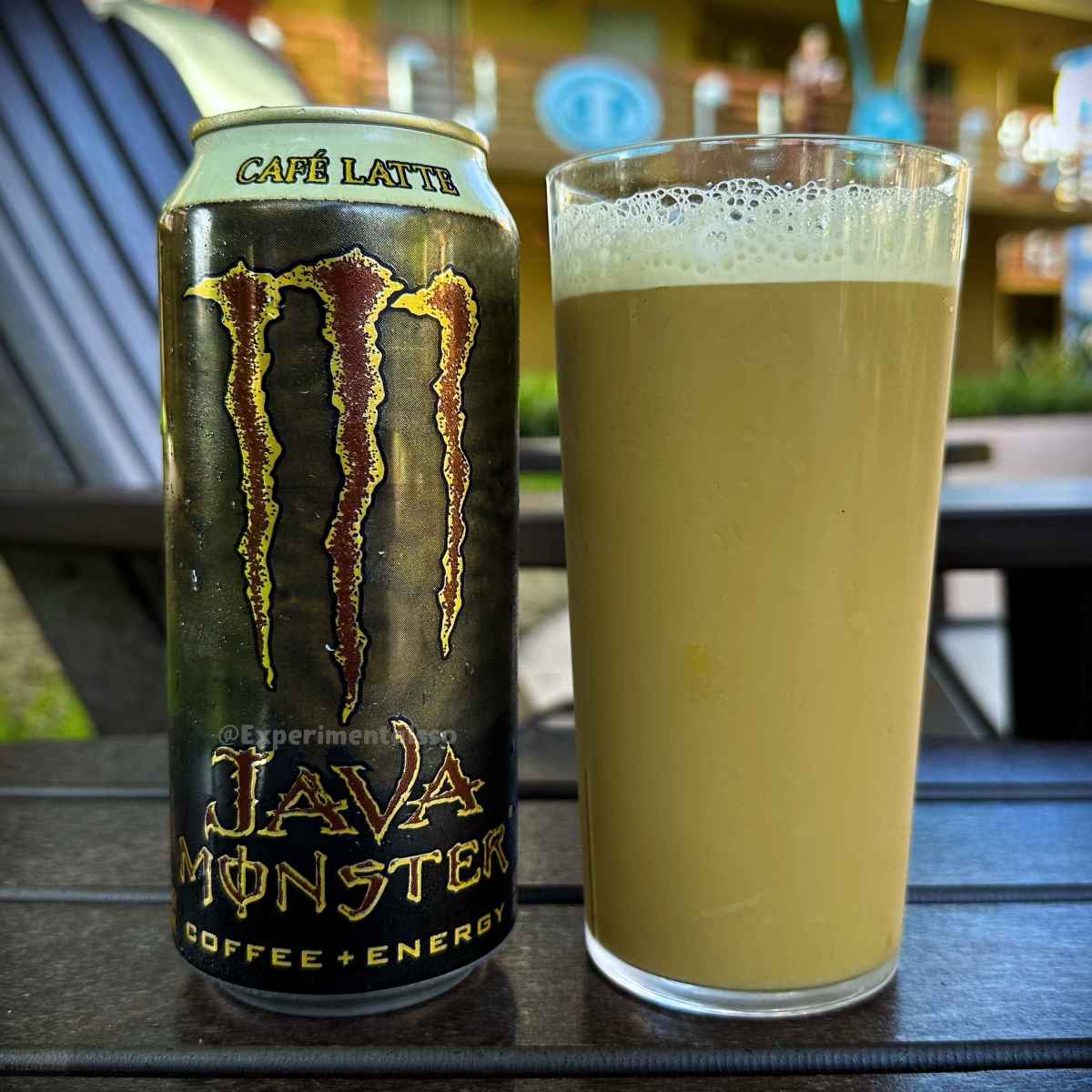 Experimentando Monster JAVA Café Latte nos Estados Unidos: Vale a Pena? Descubra Agora!